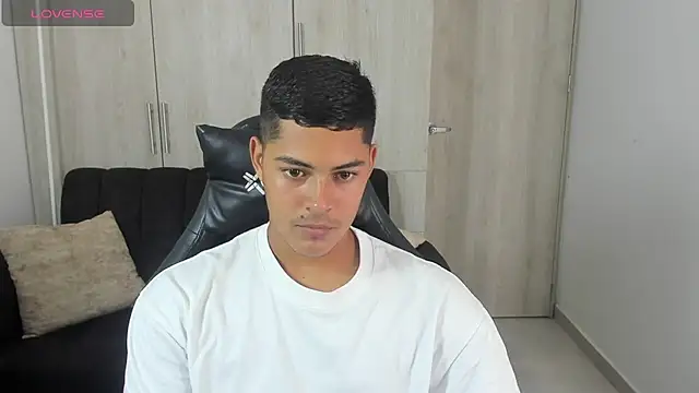 Iamdylan777 online show from 15, 10, 2025