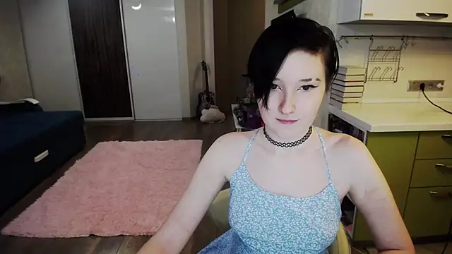 Snapshot of Kira_Bakker chatting on 14, 1, 2025 Kira Bakker online show from 14, 1, 2025