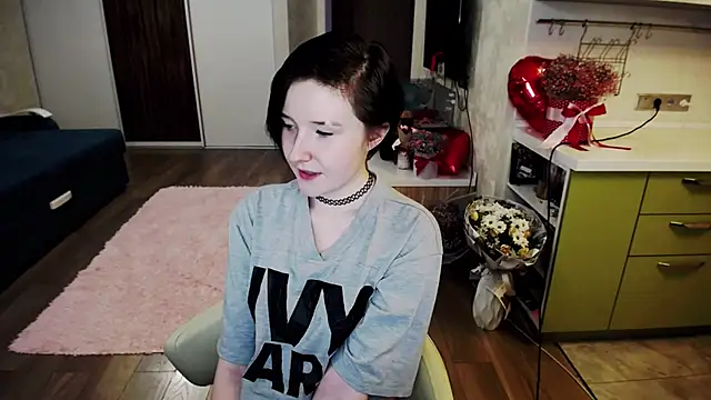 Snapshot of Kira_Bakker chatting on 20, 2, 2025 Kira Bakker online show from 20, 2, 2025