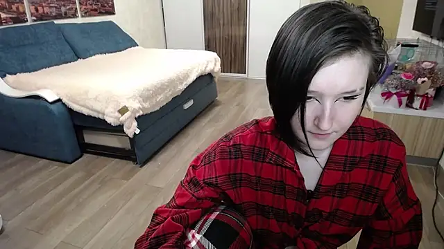 Snapshot of Kira_Bakker chatting on 1, 10, 2025 Kira Bakker online show from 1, 10, 2025