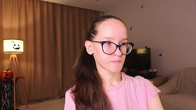 BettyBrowni online show from 9, 11, 2025