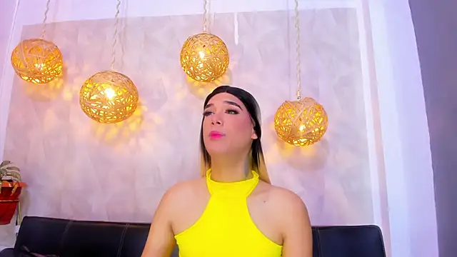 victoria aleia  online show from 14, 12, 2024