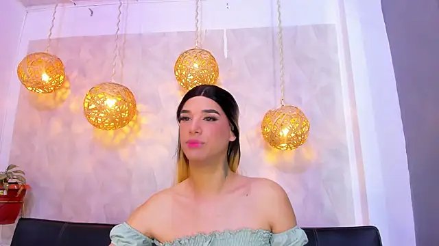 victoria aleia  online show from 16, 12, 2024