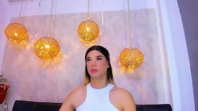 victoria aleia  online show from 28, 12, 2024