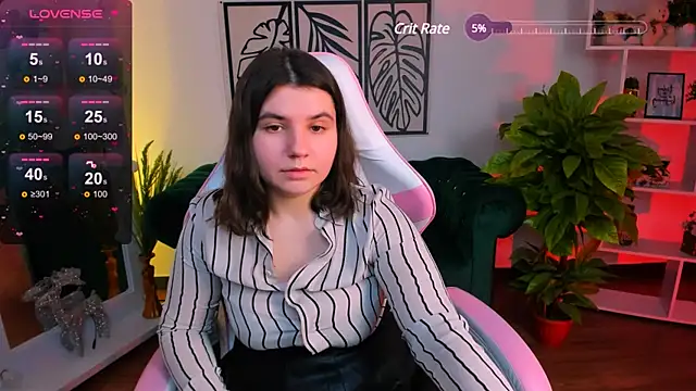 Viola  Shy online show from 22, 1, 2025