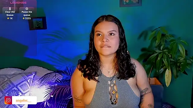 Snapshot of Anne_Babb chatting on 25, 9, 2025 Anne Babb online show from 25, 9, 2025