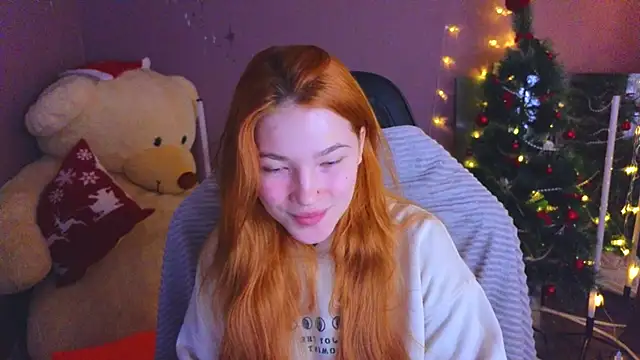 Snapshot of erikabrian chatting on 1, 12, 2025 erikabrian online show from 1, 12, 2025