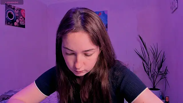 cClandesTina online show from 11, 10, 2025