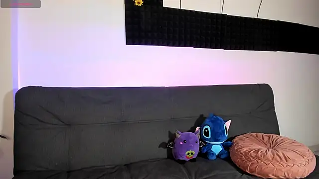 Snapshot of on_tefa chatting on 17, 10, 2025 on tefa online show from 17, 10, 2025