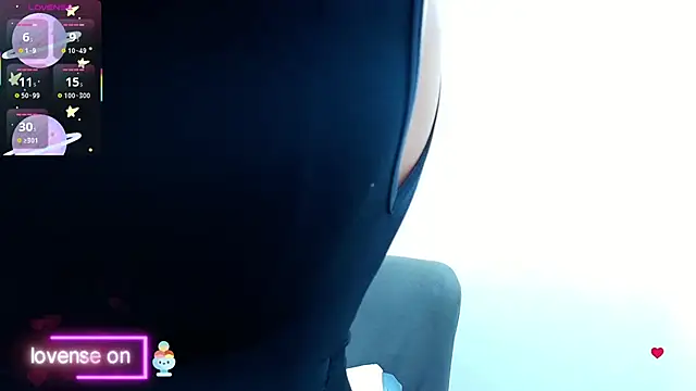 ThyaraJhons online show from 8, 1, 2026