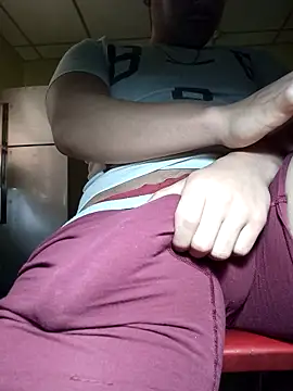 AlexisSpears  online show from 9, 3, 2026