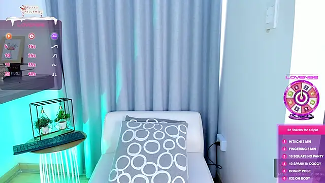 Lucyortiz  online show from 5, 12, 2024