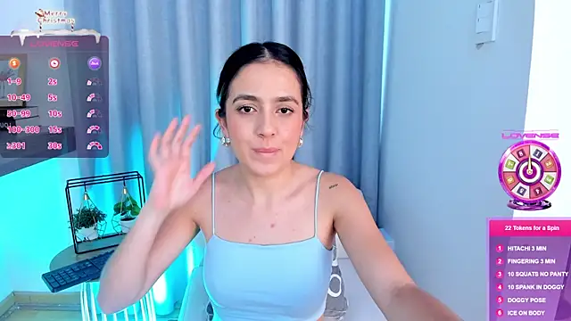 Lucyortiz  online show from 8, 12, 2024