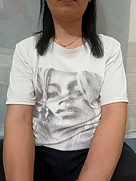 Snapshot of Asian_girl13 chatting on 15, 3, 2026 Asian girl13 online show from 15, 3, 2026