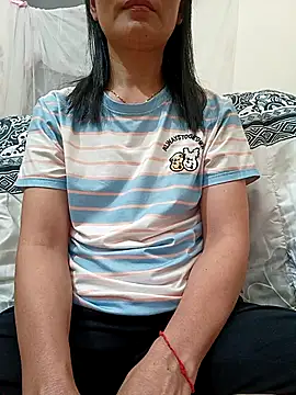 Snapshot of Asian_girl13 chatting on 18, 3, 2026 Asian girl13 online show from 18, 3, 2026