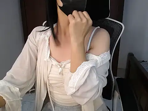 Lunobaby 204 online show from 25, 10, 2025