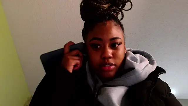 BriannaBrave online show from 9, 12, 2024