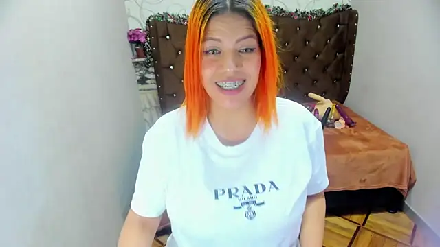 CurvyJulieth online show from 21, 12, 2024