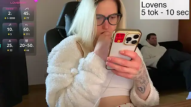 Sexy Sweets online show from 3, 2, 2026