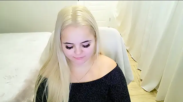 Snapshot of lovely-eyes chatting on 5, 12, 2024 lovely-eyes online show from 5, 12, 2024