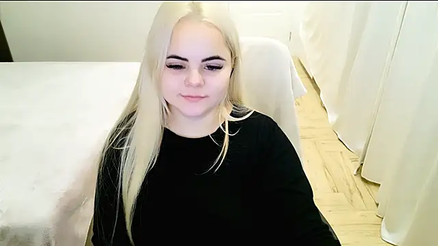 Snapshot of lovely-eyes chatting on 11, 12, 2024 lovely-eyes online show from 11, 12, 2024