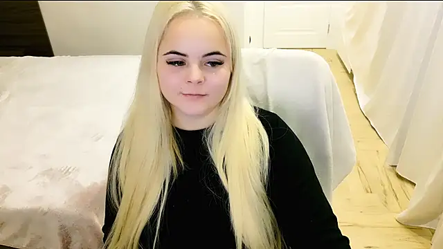 Snapshot of lovely-eyes chatting on 16, 12, 2024 lovely-eyes online show from 16, 12, 2024