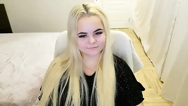 Snapshot of lovely-eyes chatting on 26, 12, 2024 lovely-eyes online show from 26, 12, 2024