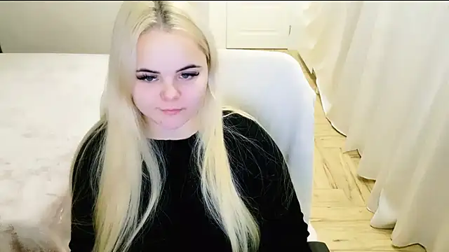 Snapshot of lovely-eyes chatting on 28, 12, 2024 lovely-eyes online show from 28, 12, 2024