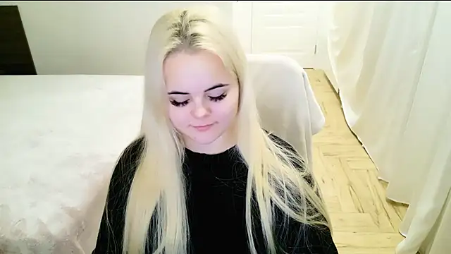 Snapshot of lovely-eyes chatting on 30, 12, 2024 lovely-eyes online show from 30, 12, 2024