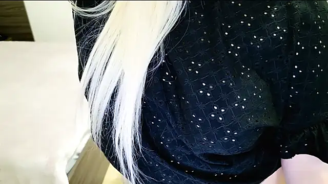 Snapshot of lovely-eyes chatting on 20, 1, 2025 lovely-eyes online show from 20, 1, 2025