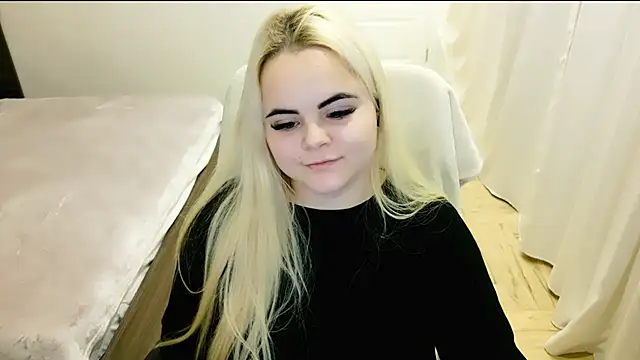 Snapshot of lovely-eyes chatting on 14, 2, 2025 lovely-eyes online show from 14, 2, 2025