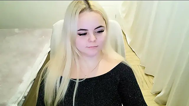 Snapshot of lovely-eyes chatting on 17, 2, 2025 lovely-eyes online show from 17, 2, 2025