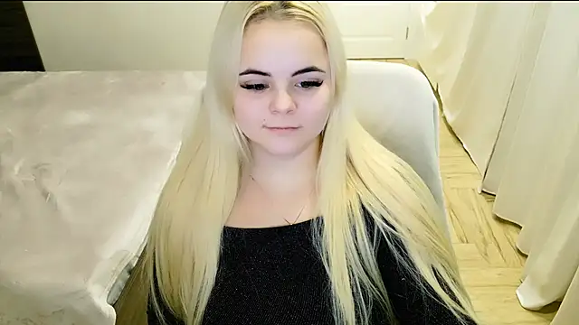 Snapshot of lovely-eyes chatting on 18, 2, 2025 lovely-eyes online show from 18, 2, 2025