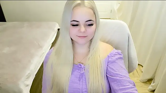 Snapshot of lovely-eyes chatting on 23, 2, 2025 lovely-eyes online show from 23, 2, 2025