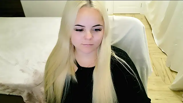 Snapshot of lovely-eyes chatting on 18, 3, 2025 lovely-eyes online show from 18, 3, 2025