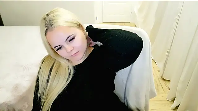 Snapshot of lovely-eyes chatting on 19, 3, 2025 lovely-eyes online show from 19, 3, 2025