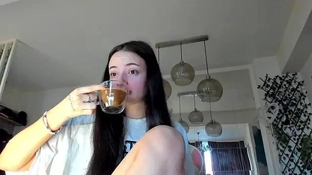 Snapshot of IreneVON chatting on 19, 2, 2026 IreneVON online show from 19, 2, 2026