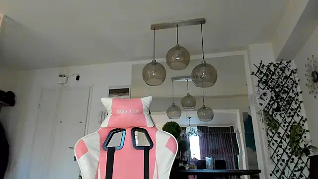 Snapshot of IreneVON chatting on 27, 2, 2026 IreneVON online show from 27, 2, 2026