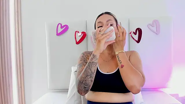 Emily robertss online show from 14, 2, 2026