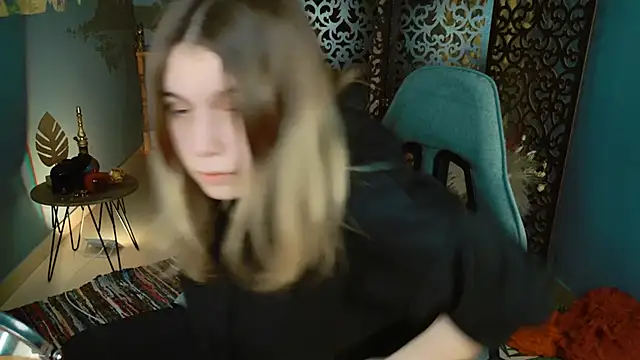 FioraMarmoris online show from 5, 1, 2025