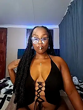 Queen-Chocolate online show from 20, 11, 2025