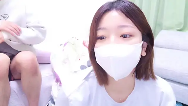 Snapshot of HaruruHappy chatting on 8, 1, 2025 HaruruHappy online show from 8, 1, 2025