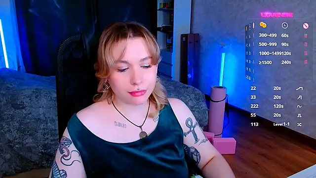 Snapshot of Blueberry-baby chatting on 6, 12, 2024 Blueberry-baby online show from 6, 12, 2024