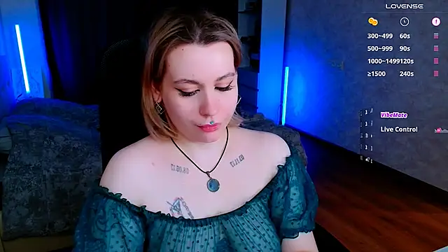 Snapshot of Blueberry-baby chatting on 23, 2, 2025 Blueberry-baby online show from 23, 2, 2025