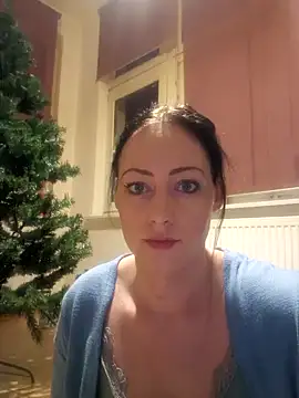 Snapshot of Jasmin-White chatting on 13, 12, 2024 Jasmin-White online show from 13, 12, 2024