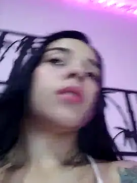 Snapshot of GabyWalter chatting on 19, 2, 2025 GabyWalter online show from 19, 2, 2025