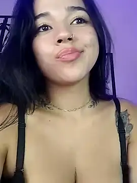 Snapshot of GabyWalter chatting on 9, 3, 2025 GabyWalter online show from 9, 3, 2025