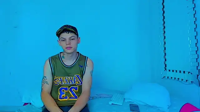 HOT boy2025 online show from 31, 1, 2025
