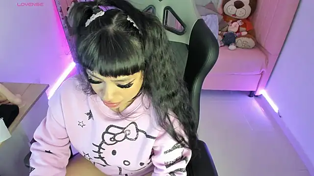 Snapshot of zoesullivan chatting on 1, 2, 2025 zoesullivan online show from 1, 2, 2025