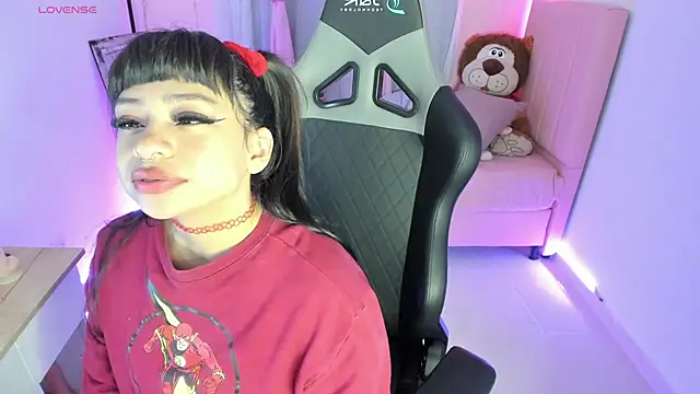 Snapshot of zoesullivan chatting on 8, 2, 2025 zoesullivan online show from 8, 2, 2025